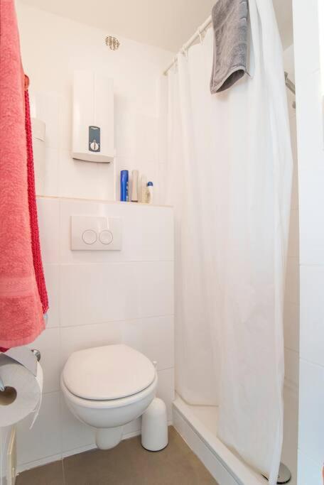 Modernes, sonniges Appartement im Herzen von Düsseldorf Exterior foto